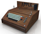 Apple I is sold at auction for £133,250